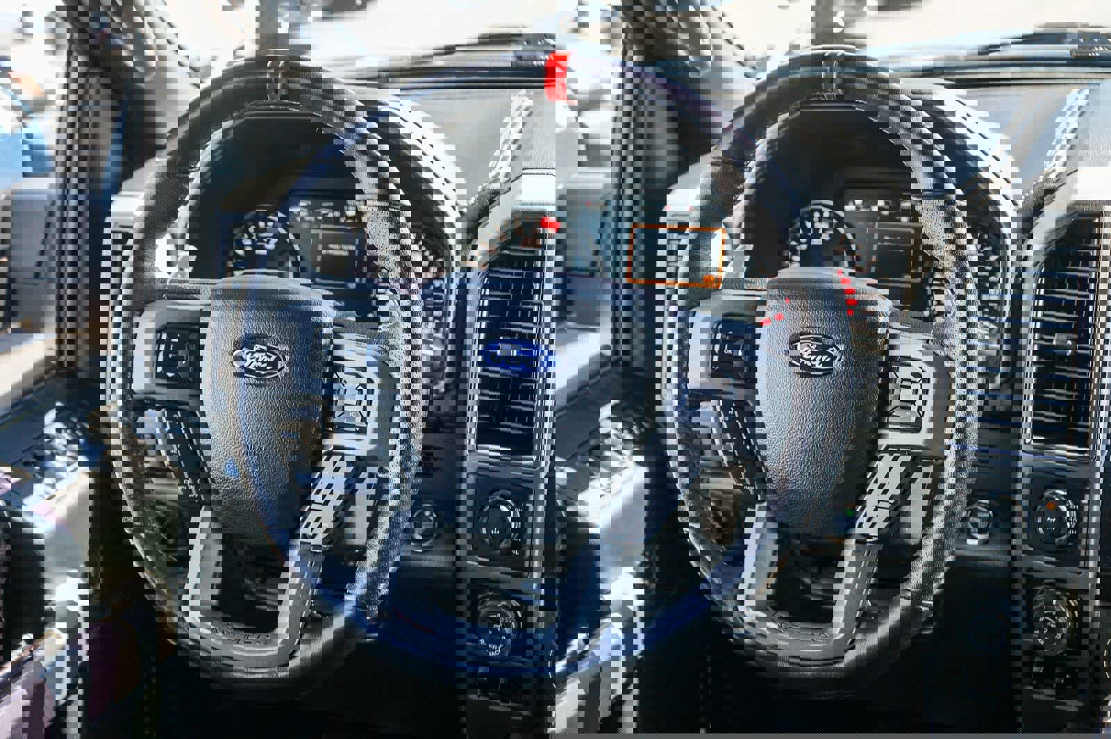 Used 2019 Ford F150 Raptor w/ Equipment Group 802A Luxury image 14