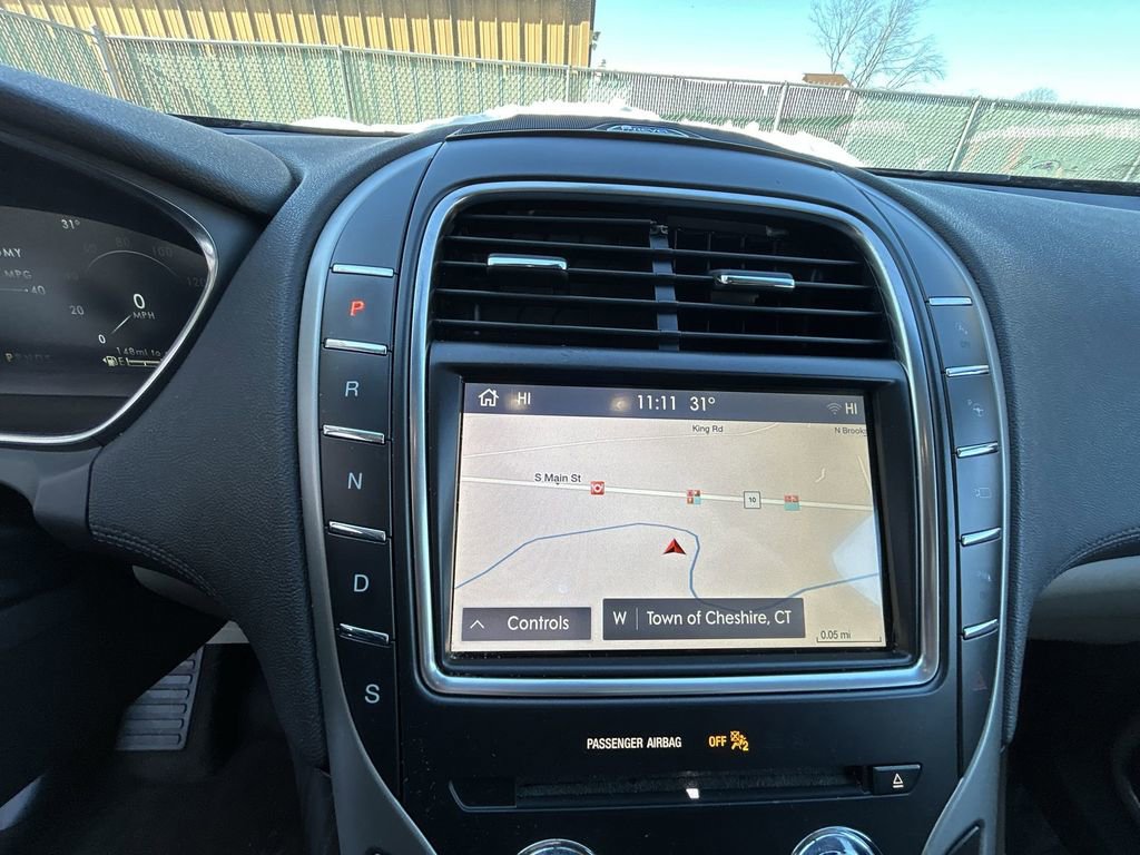 Used 2020 Lincoln Nautilus Reserve image 20