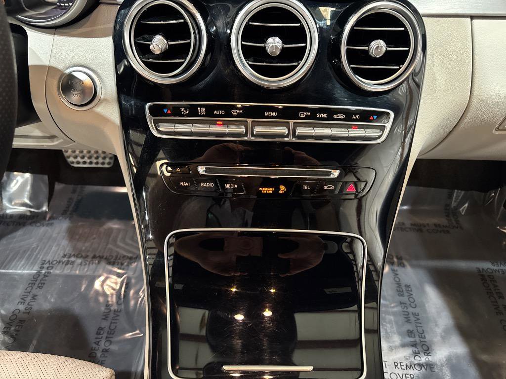 Used 2017 Mercedes-Benz C 300 Cabriolet image 70