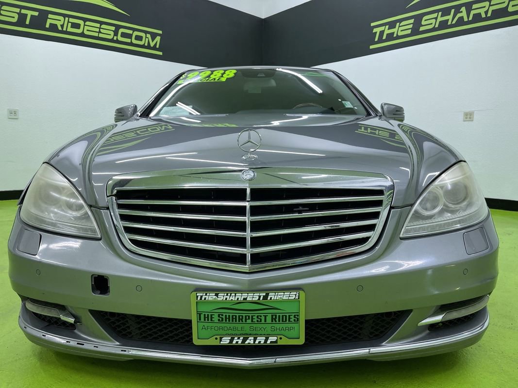 Used 2012 Mercedes-Benz S 550 4MATIC w/ Premium 2 Pkg image 3