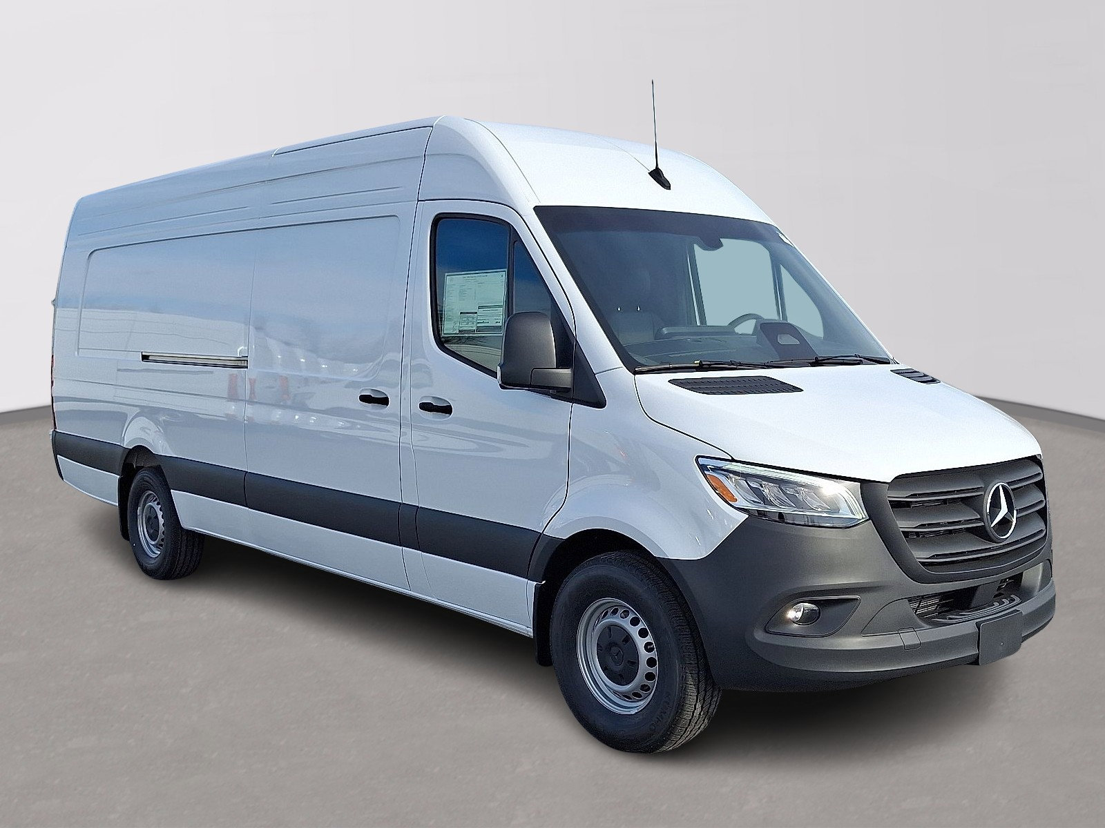 New 2026 Mercedes-Benz Sprinter 2500 image 3