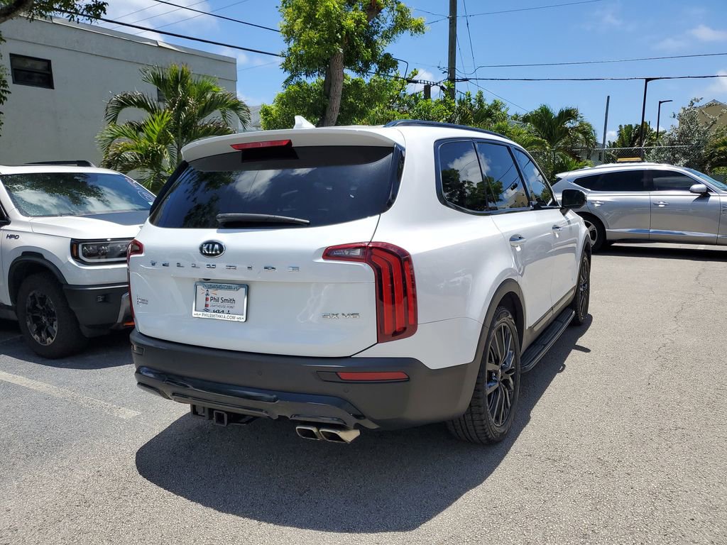 Used 2021 Kia Telluride SX w/ Towing Package FWD image 6