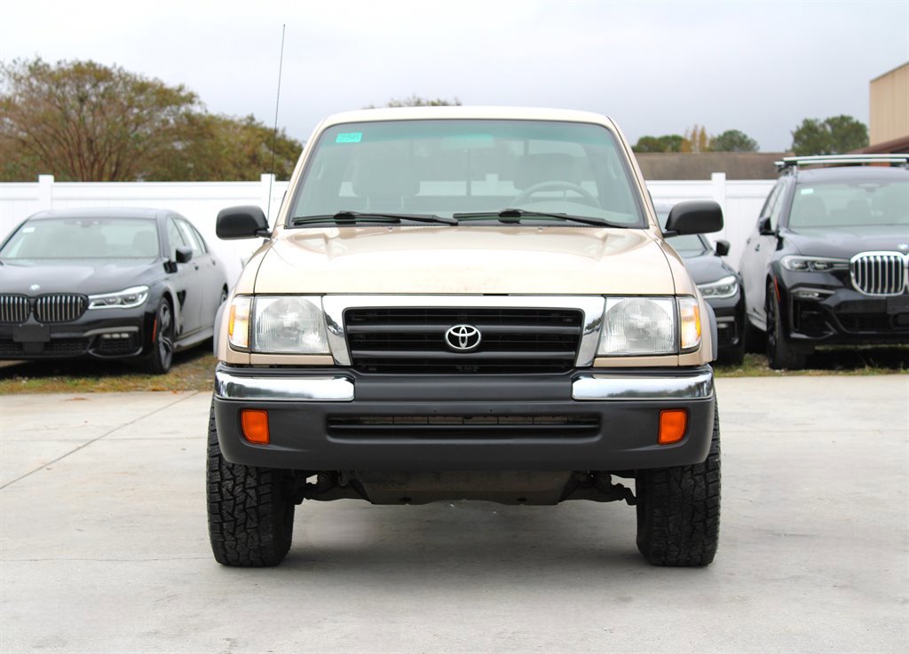 Used 1999 Toyota Tacoma 4x4 Xtracab V6 image 3