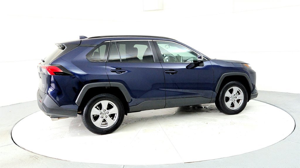 Used 2025 Toyota RAV4 XLE w/ Convenience Package AWD/4WD image 6