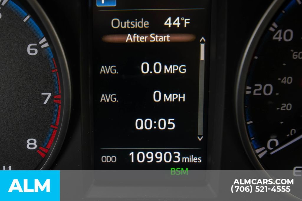 Used 2018 Toyota RAV4 XLE image 11