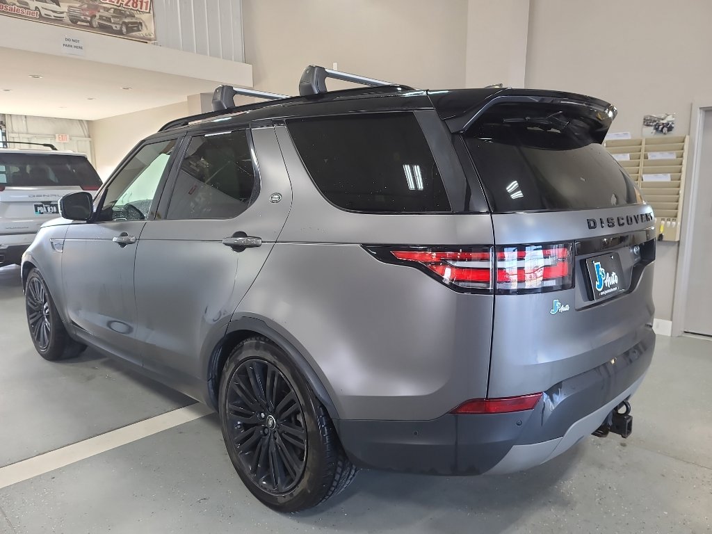 Used 2019 Land Rover Discovery HSE image 7