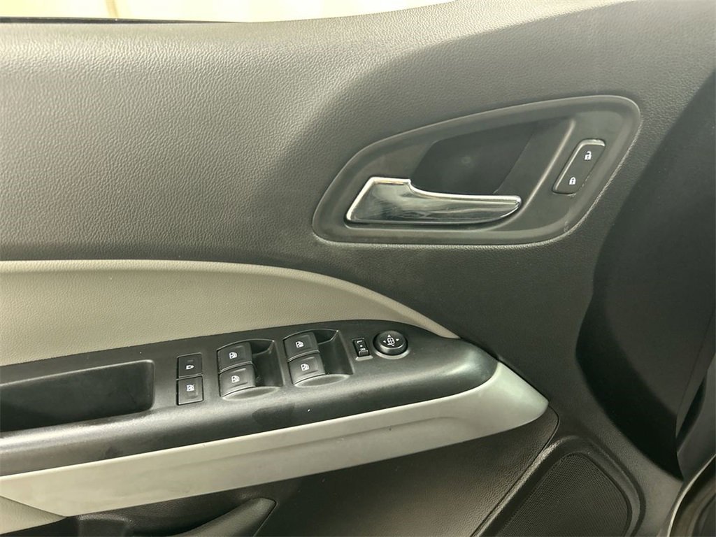 Used 2018 Chevrolet Colorado LT image 11