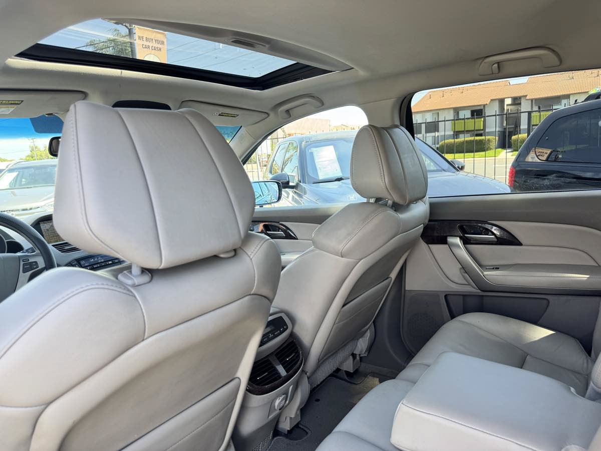 Used 2012 Acura MDX w/ Technology Package AWD/4WD image 29