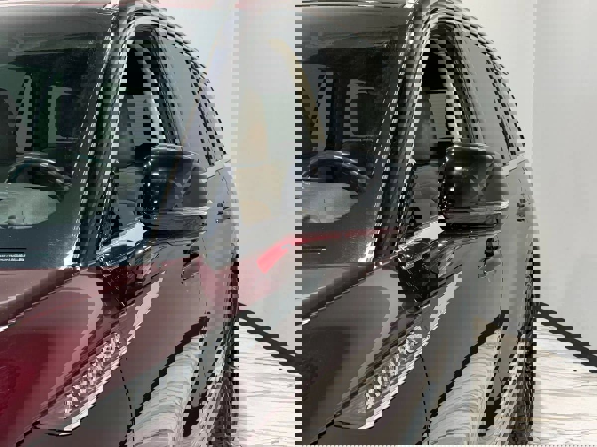 Used 2022 Lincoln Aviator Reserve w/ Equipment Group 201A image 10