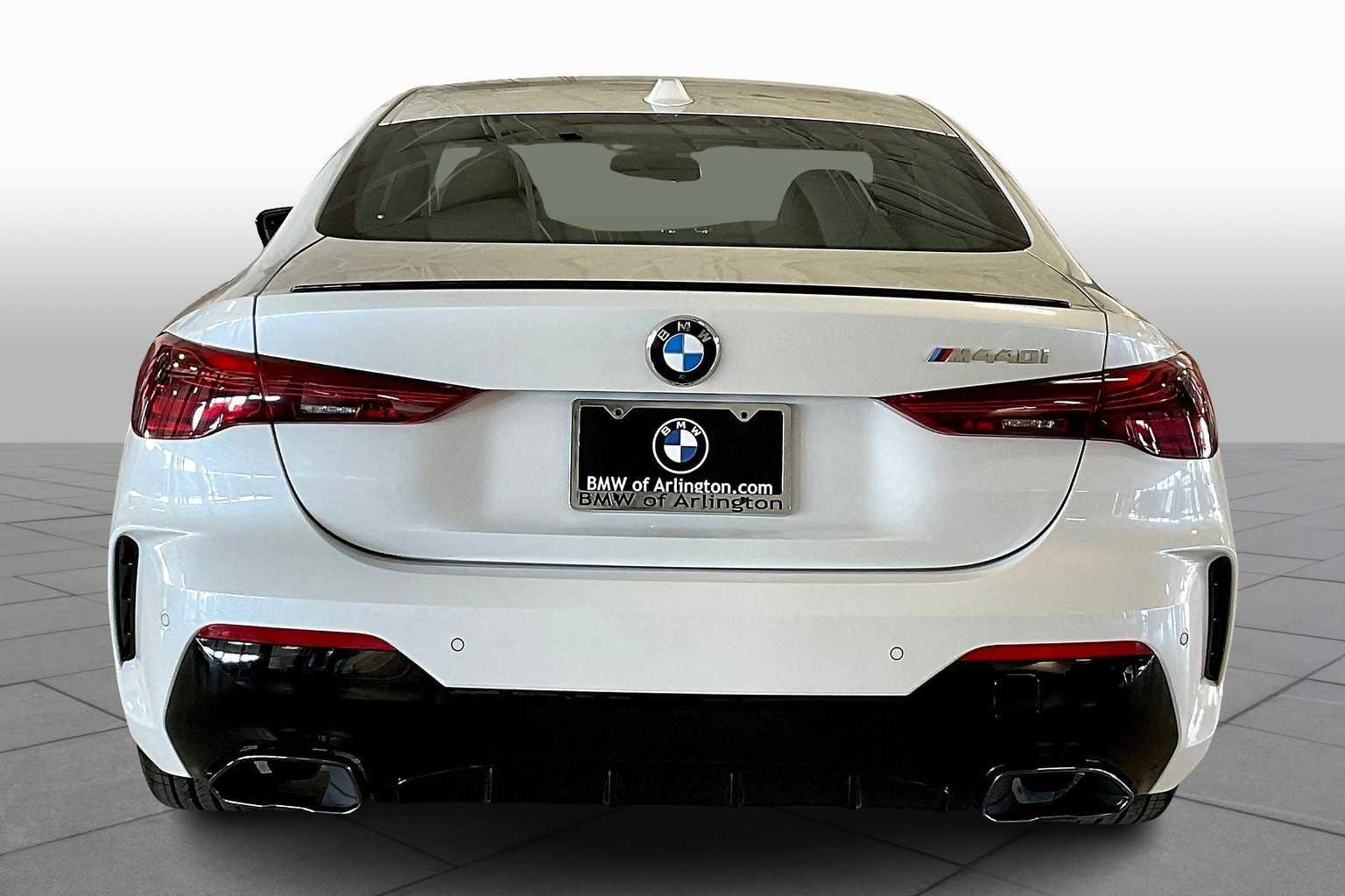New 2026 BMW M440i Coupe w/ Premium Package image 4