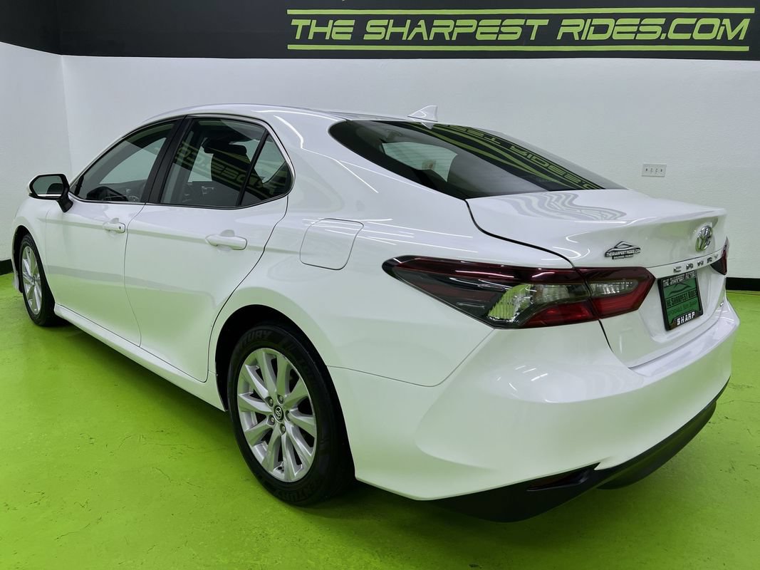 Used 2022 Toyota Camry LE FWD image 7