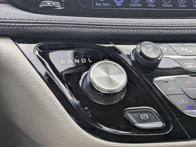 Used 2017 Chrysler Pacifica Limited w/ Advanced Safetytec Group image 15