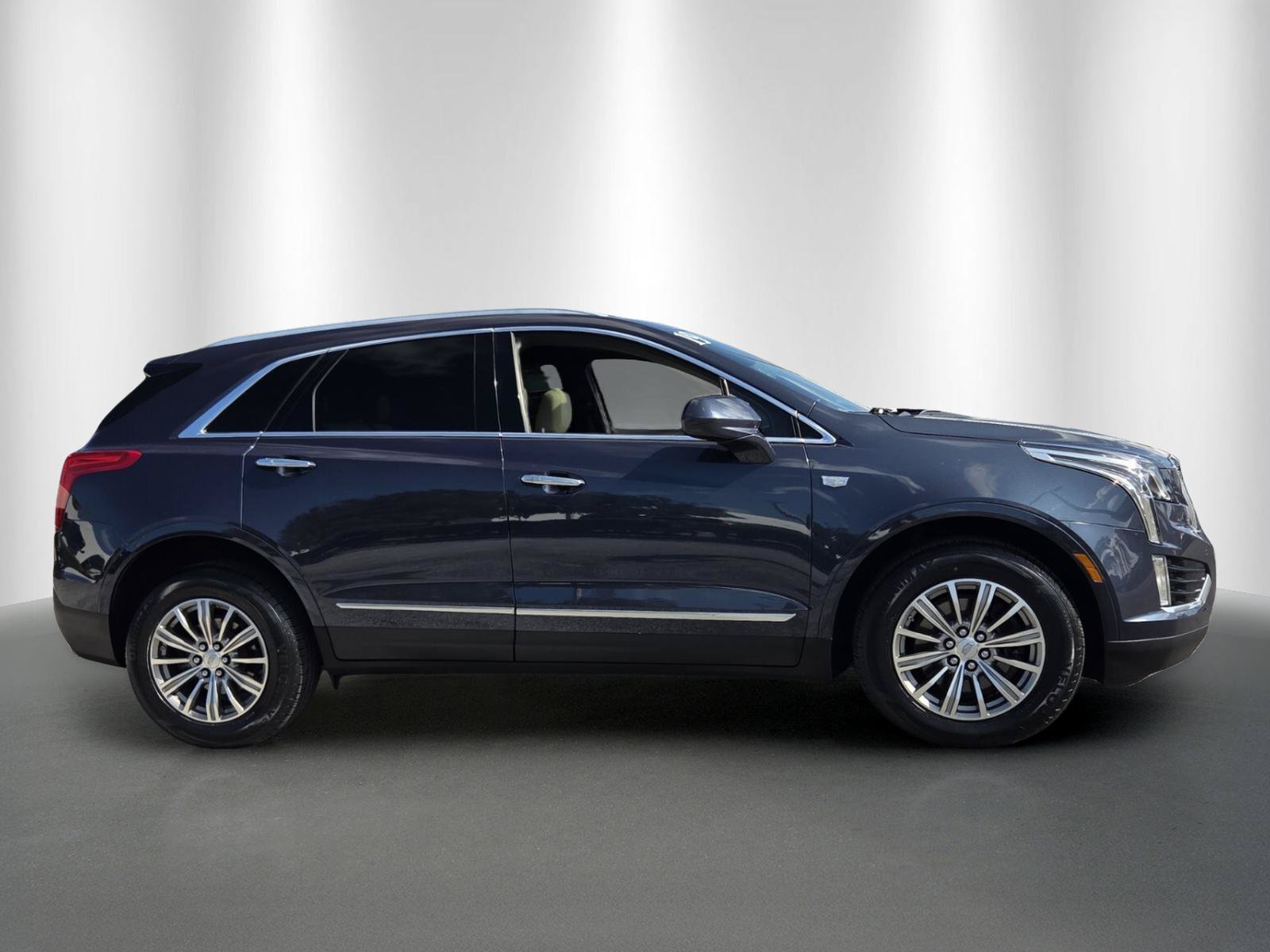 Used 2019 Cadillac XT5 Luxury FWD image 8