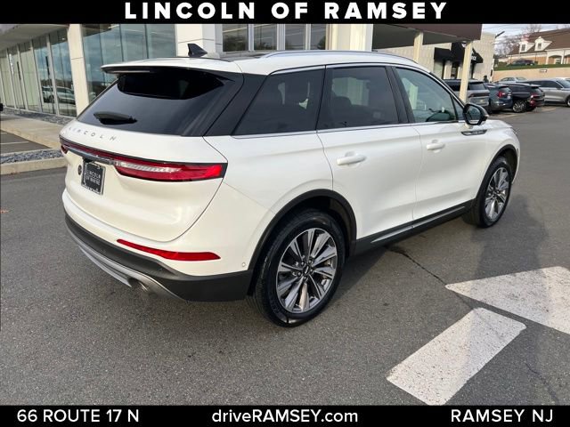 Used 2022 Lincoln Corsair Reserve w/ Equipment Group 201A image 6