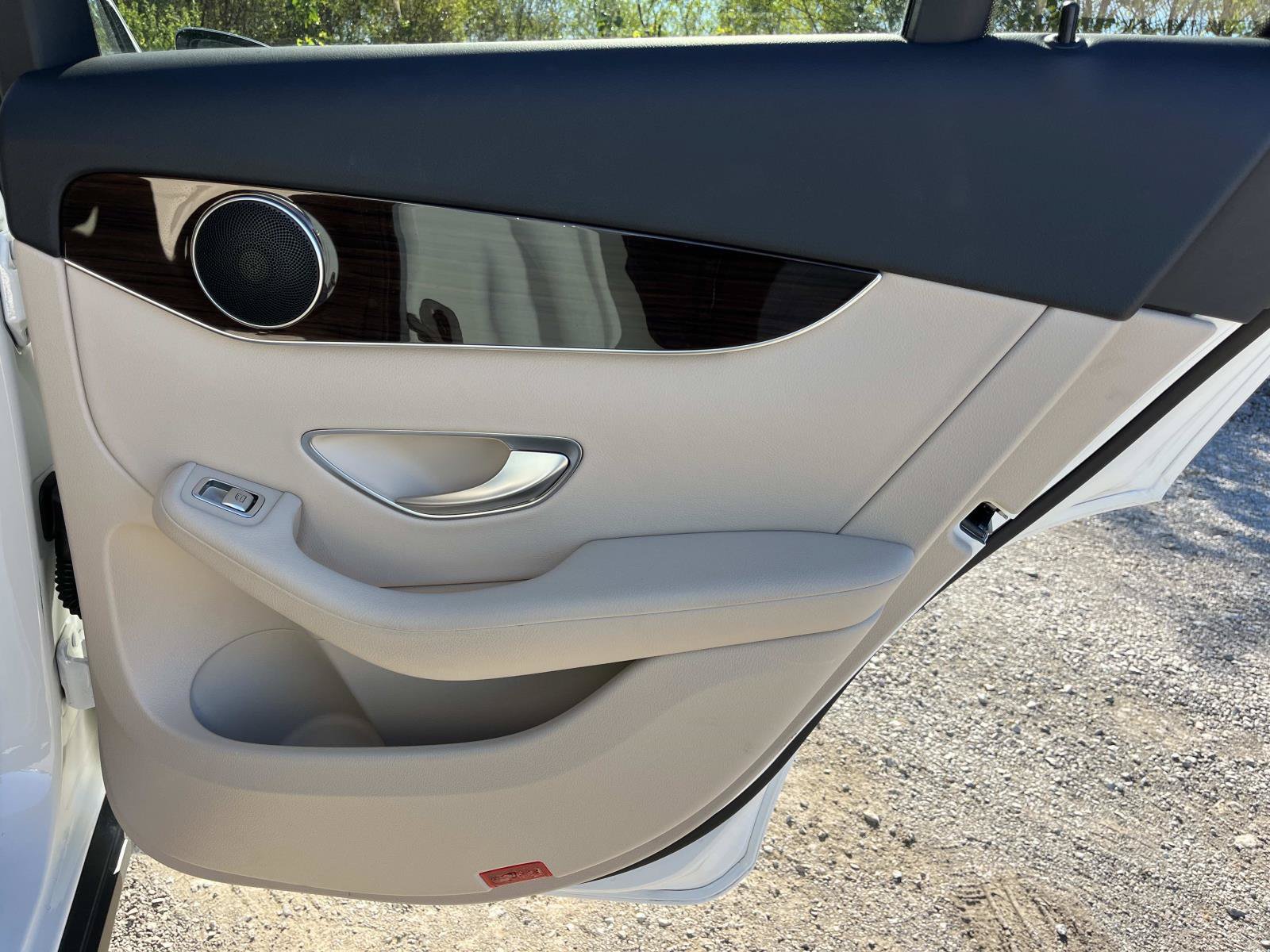 Certified 2022 Mercedes-Benz GLC 300 image 21