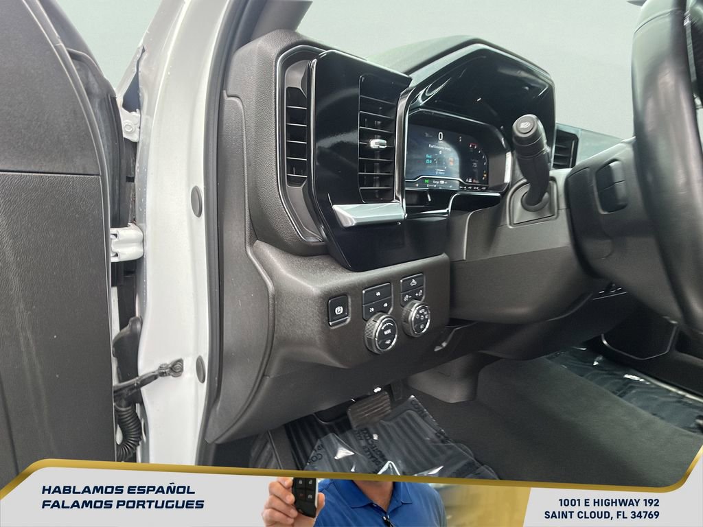 Used 2025 Chevrolet Silverado 2500 LT w/ Convenience Package image 15