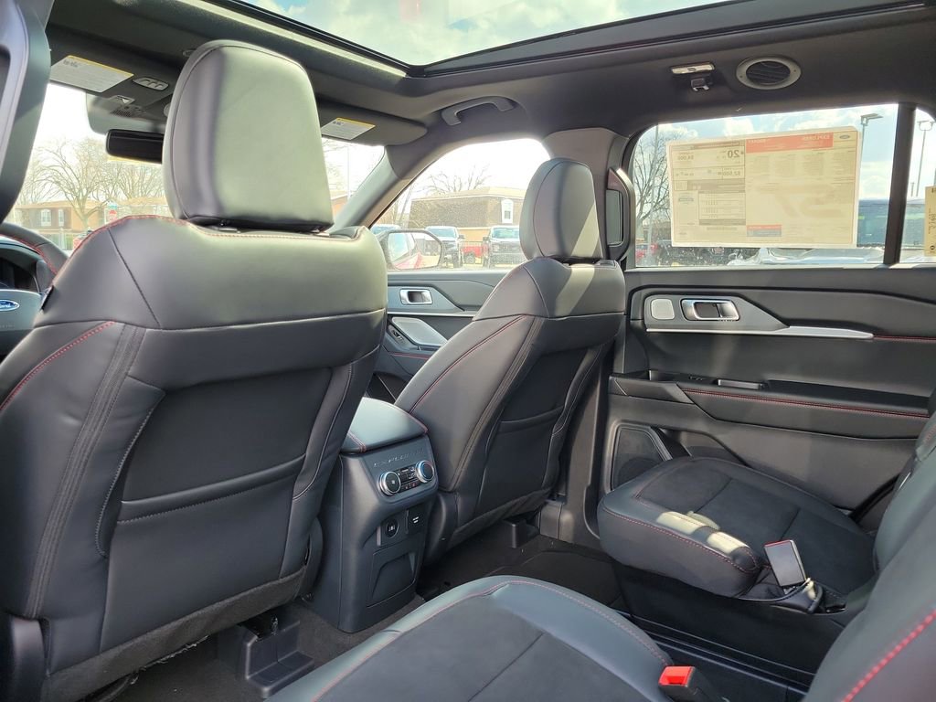 New 2026 Ford Explorer ST w/ Sun And Sound Package image 15
