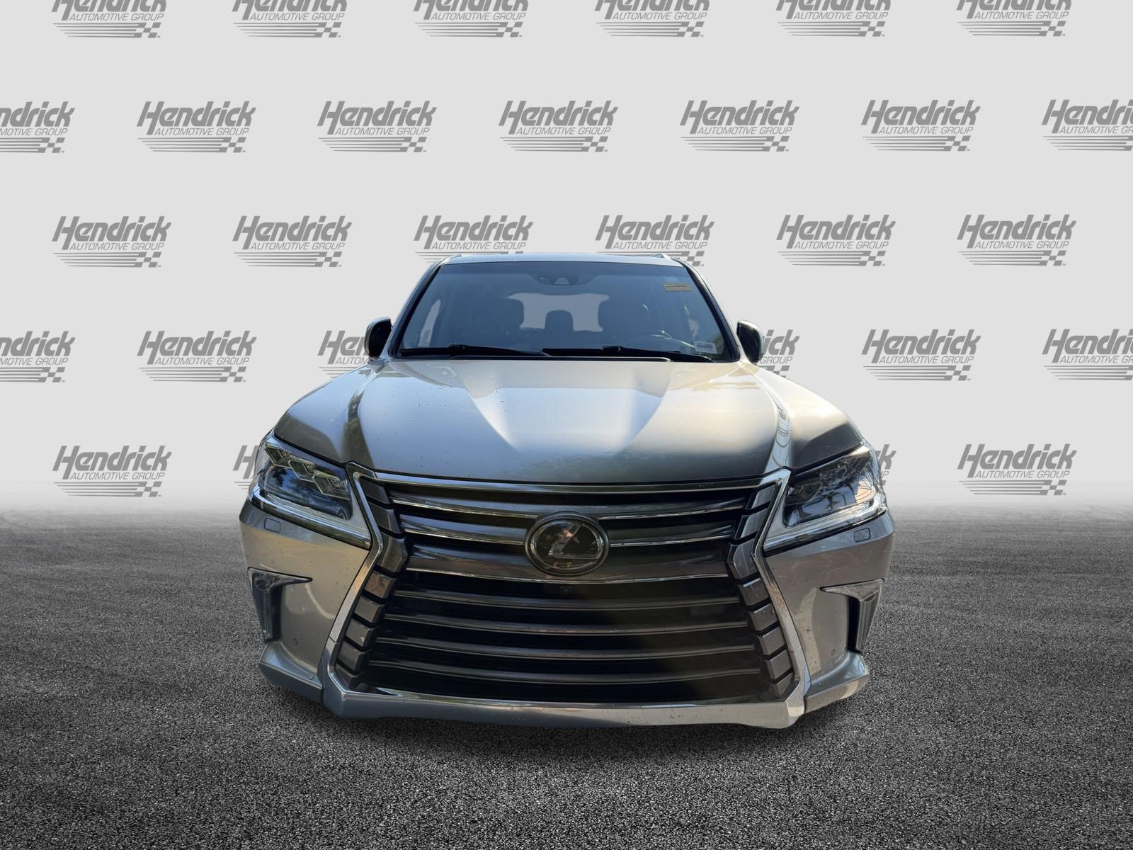 Used 2020 Lexus LX 570 4WD w/ Luxury Package image 3