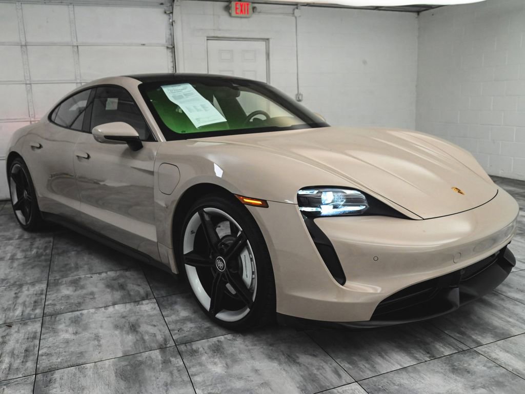 Used 2021 Porsche Taycan Turbo image 3