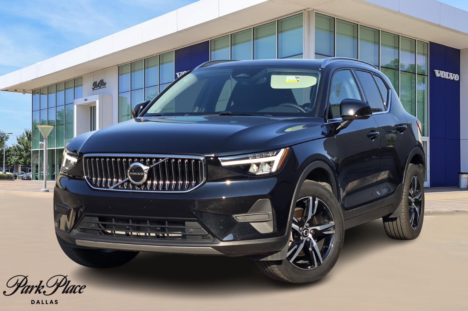 Used 2025 Volvo XC40 B5 Core w/ Protection Package Premier