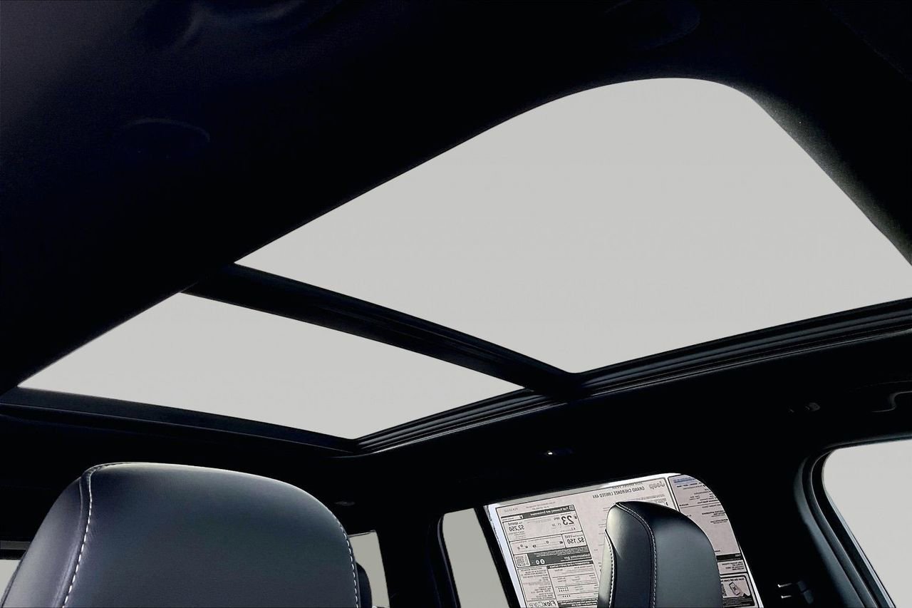 New 2026 Jeep Grand Cherokee Limited image 15