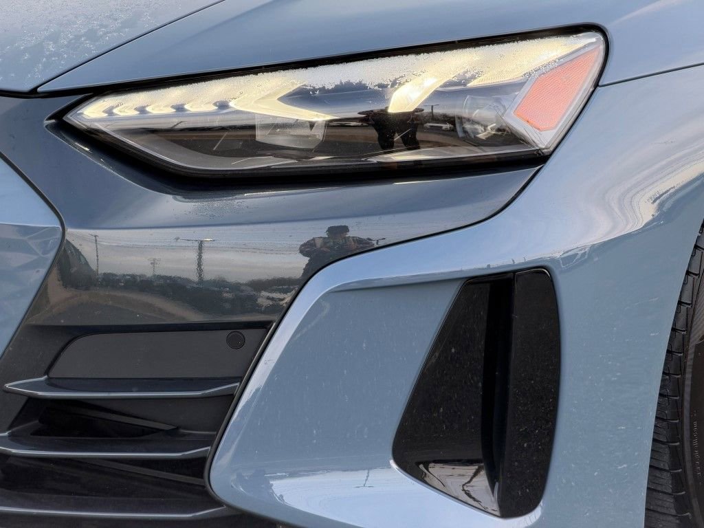 Certified 2023 Audi e-tron GT Premium Plus image 7