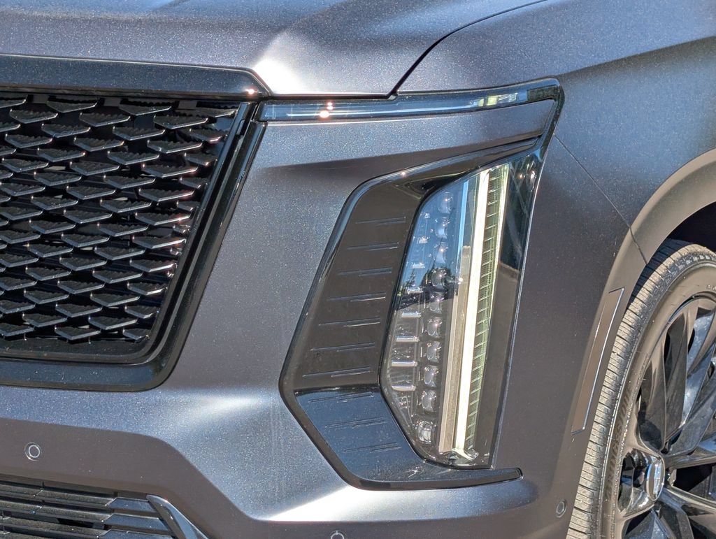 Certified 2026 Cadillac Escalade ESV Platinum Sport w/ LPO, ONYX Package AWD/4WD image 8