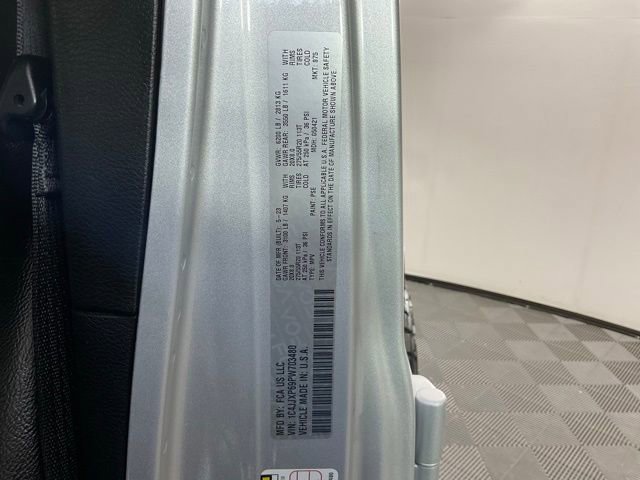 Used 2023 Jeep Wrangler Unlimited Sahara image 25