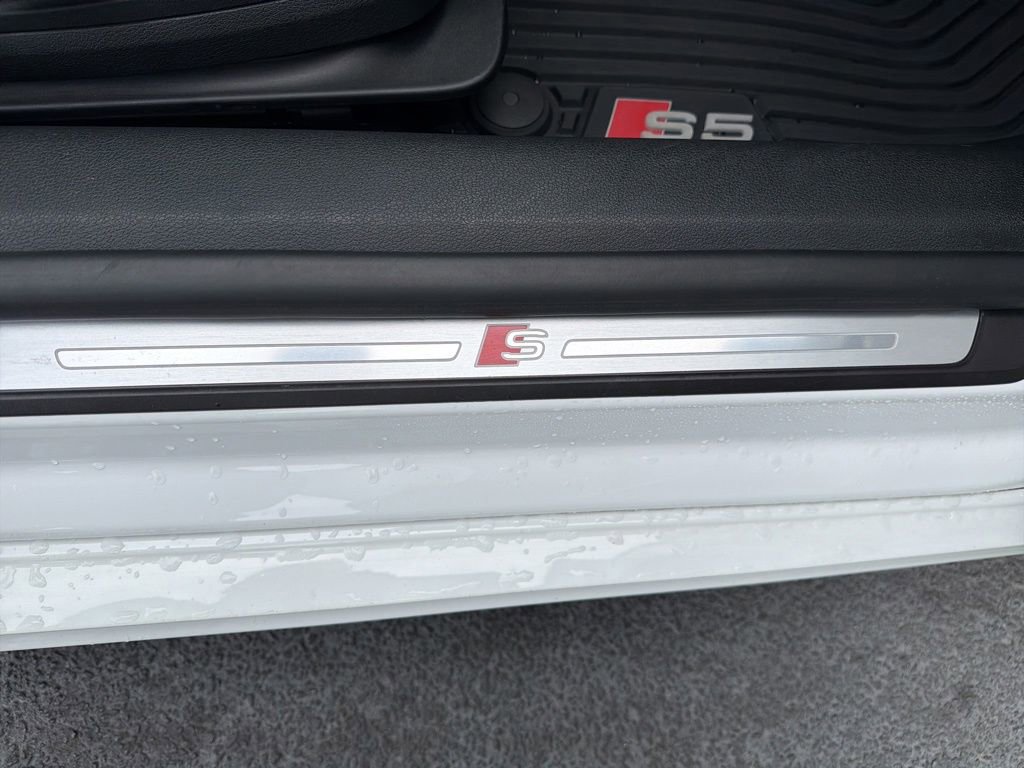 Used 2022 Audi S5 Premium Plus w/ Premium Plus Package AWD/4WD image 34