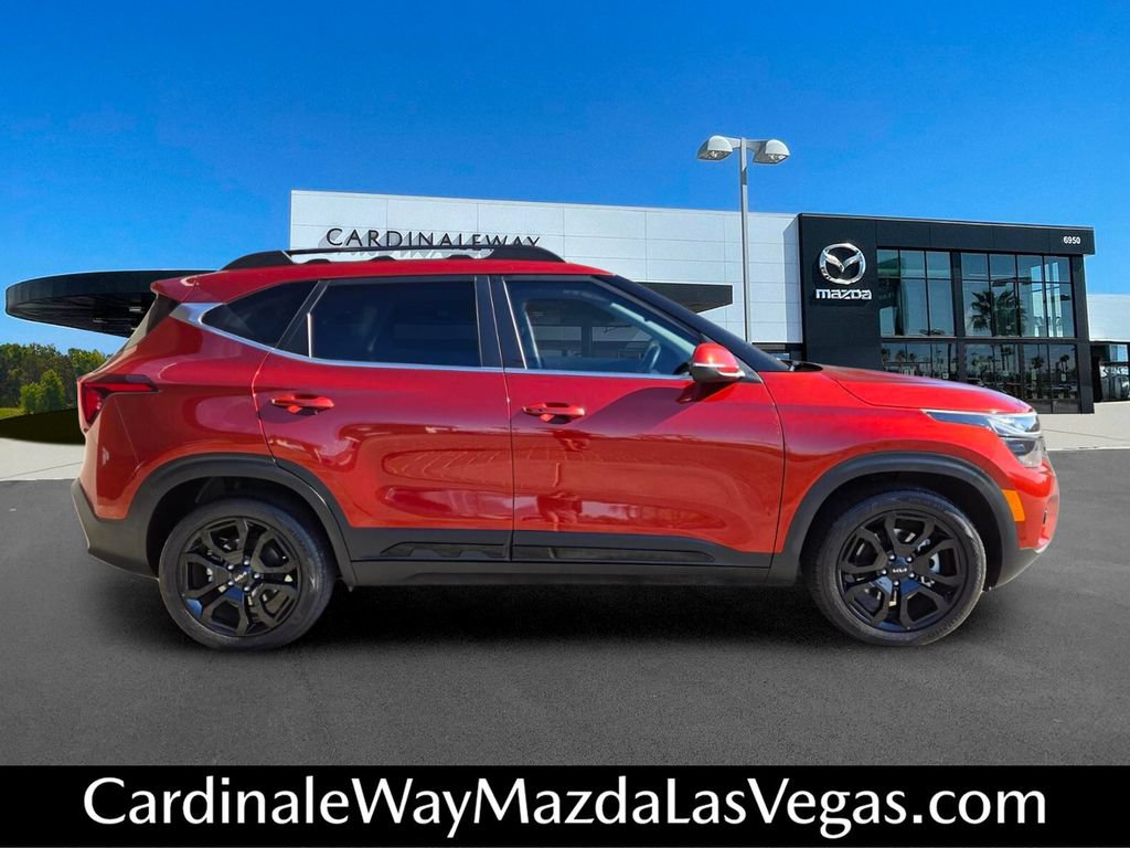 Used 2024 Kia Seltos X-Line AWD/4WD image 6