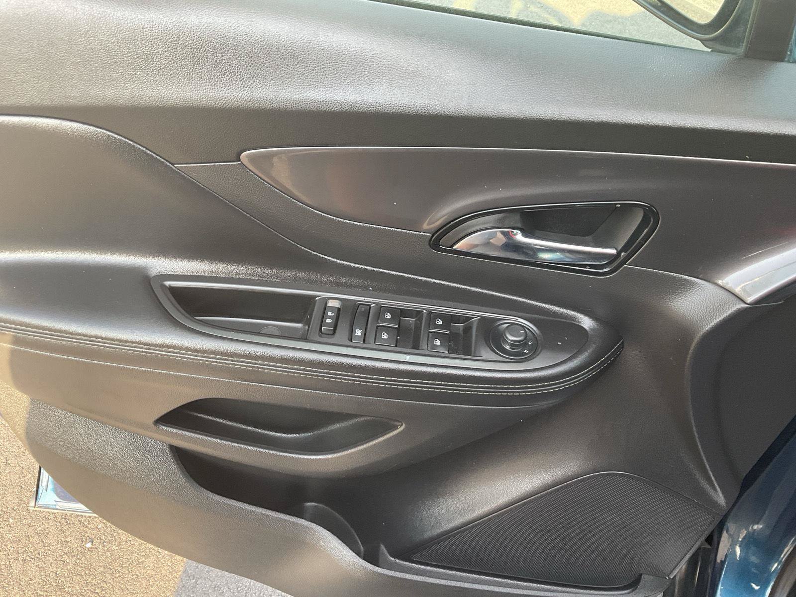 Used 2019 Buick Encore Sport Touring w/ Safety Package AWD/4WD image 12