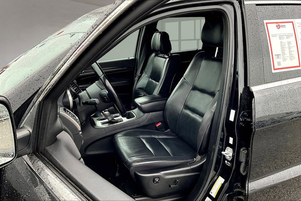 Used 2022 Jeep Grand Cherokee Limited image 25