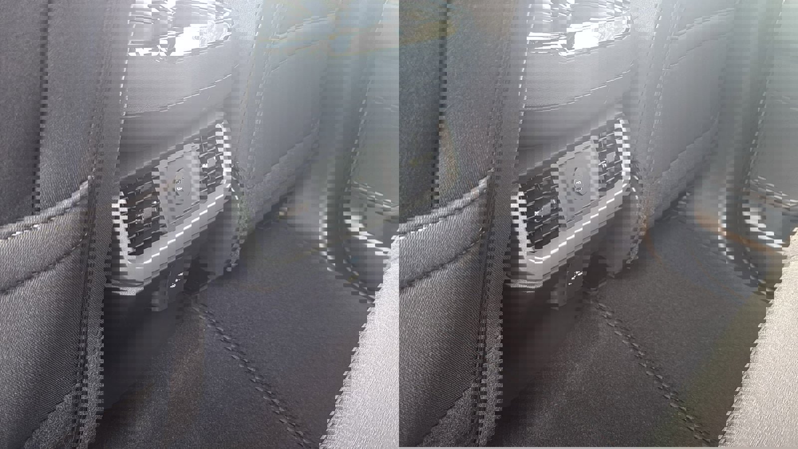 New 2026 Ford F150 XLT w/ Equipment Group 302A MID image 26