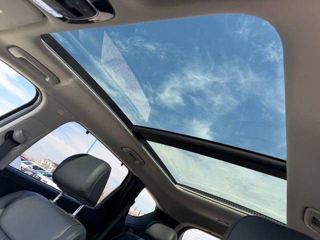 Used 2021 Hyundai Santa Fe SEL w/ Convenience + Premium Package image 35