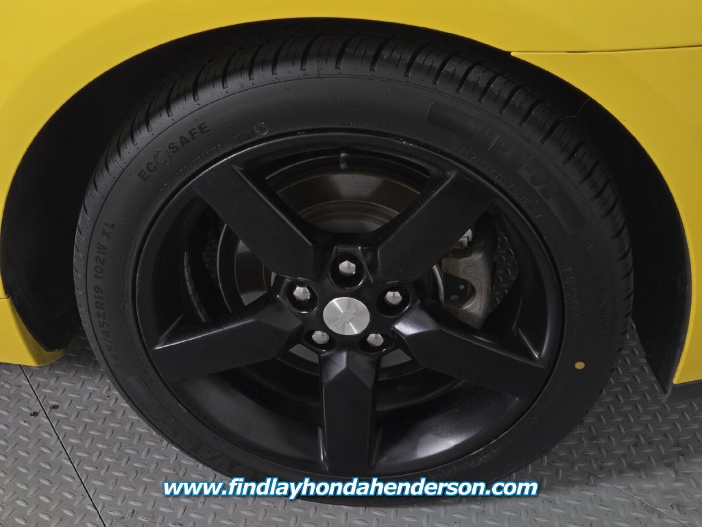 Used 2015 Chevrolet Camaro LT RWD image 10