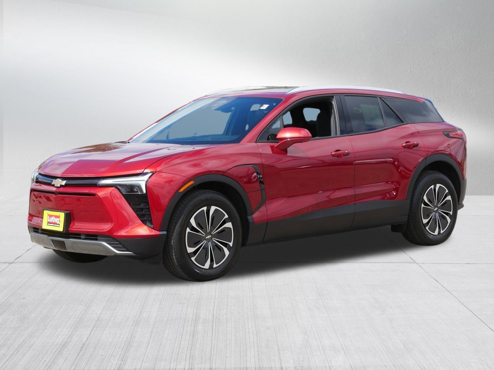 Used 2024 Chevrolet Blazer EV LT AWD/4WD image 3