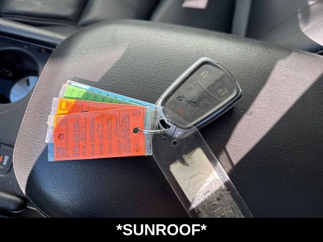 Used 2017 Cadillac XT5 Luxury AWD/4WD image 8