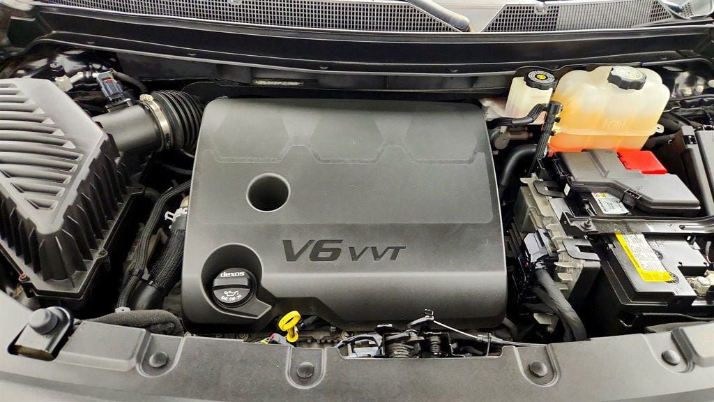 Used 2023 Chevrolet Traverse LT AWD/4WD image 26