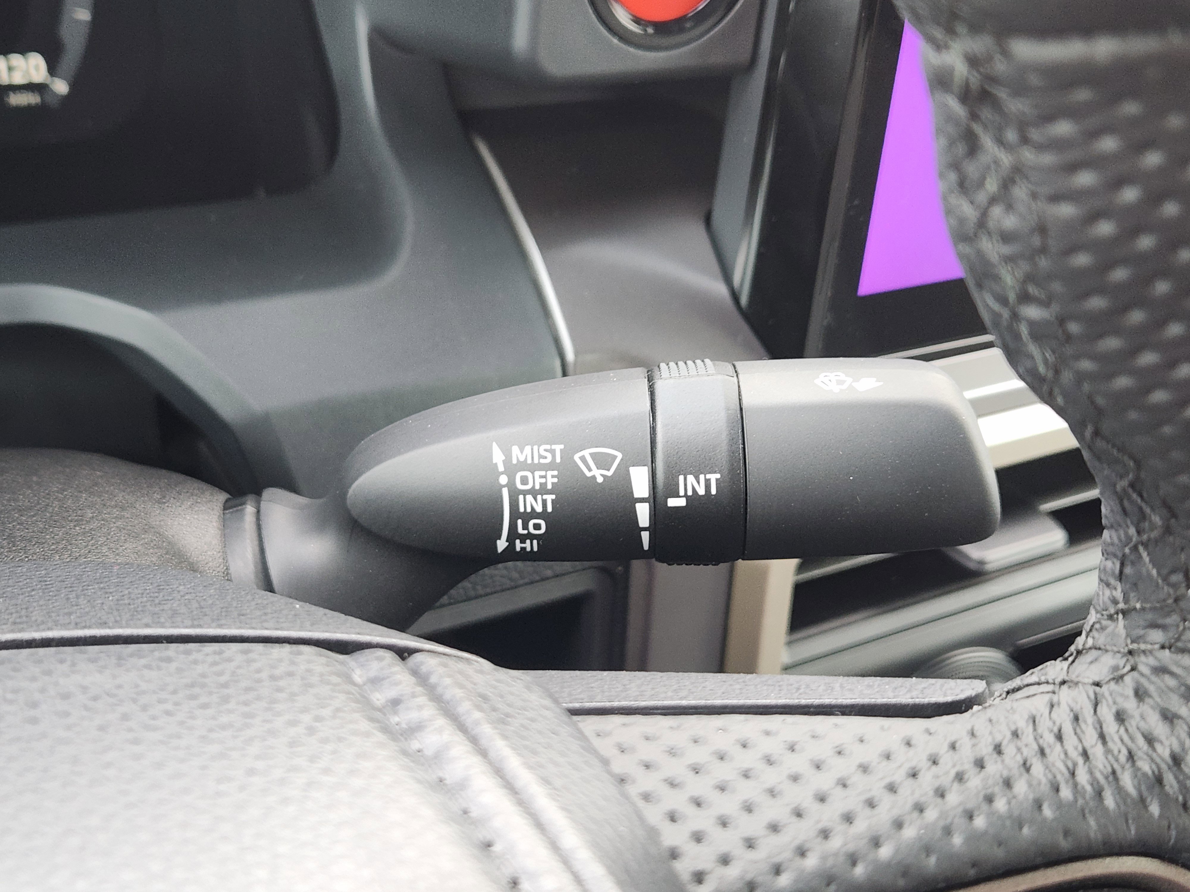 Used 2025 Toyota Tacoma TRD Off-Road image 35