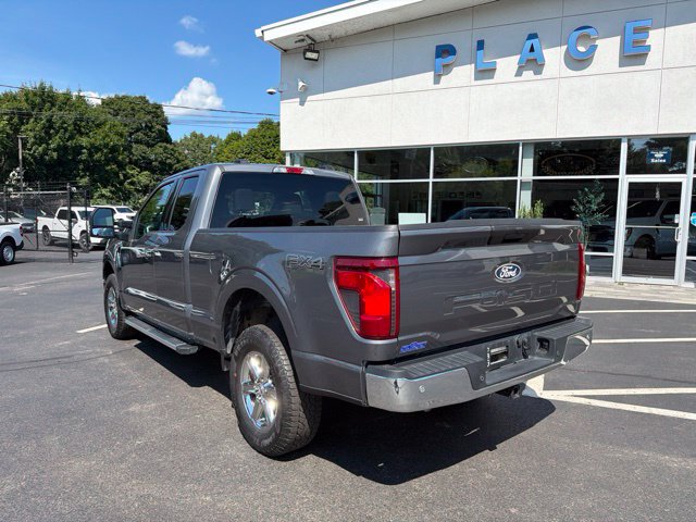 Used 2025 Ford F150 XLT w/ Equipment Group 301A Standard AWD/4WD image 3