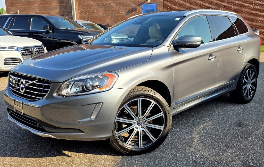Used 2016 Volvo XC60 T6 Platinum w/ Inscription Package AWD/4WD image 4