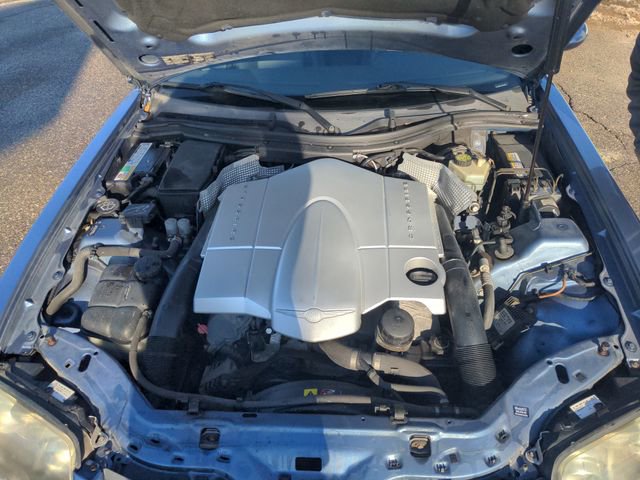 Used 2005 Chrysler Crossfire Limited image 17