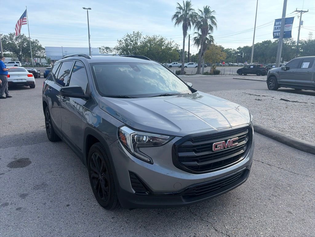 Used 2020 GMC Terrain SLE w/ Elevation Edition FWD image 1