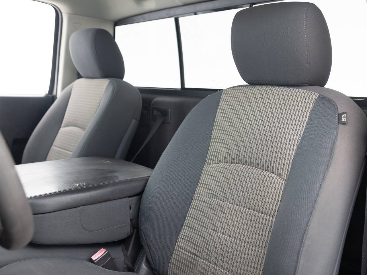 Used 2012 RAM 1500 Express RWD image 26