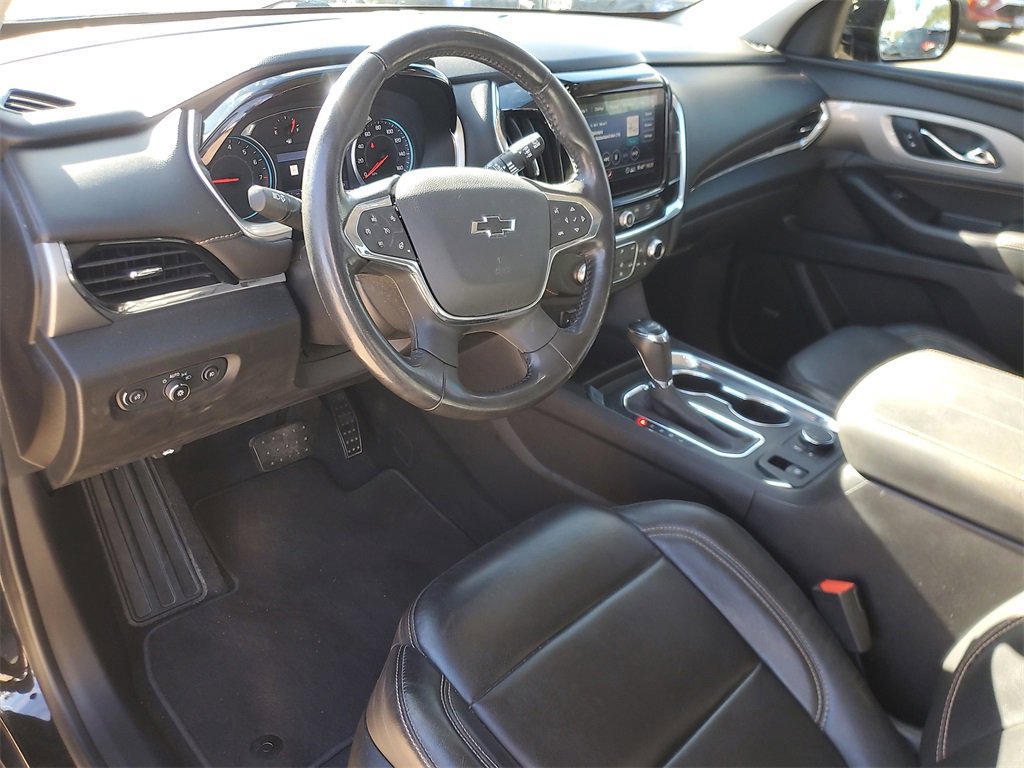 Used 2020 Chevrolet Traverse RS image 18