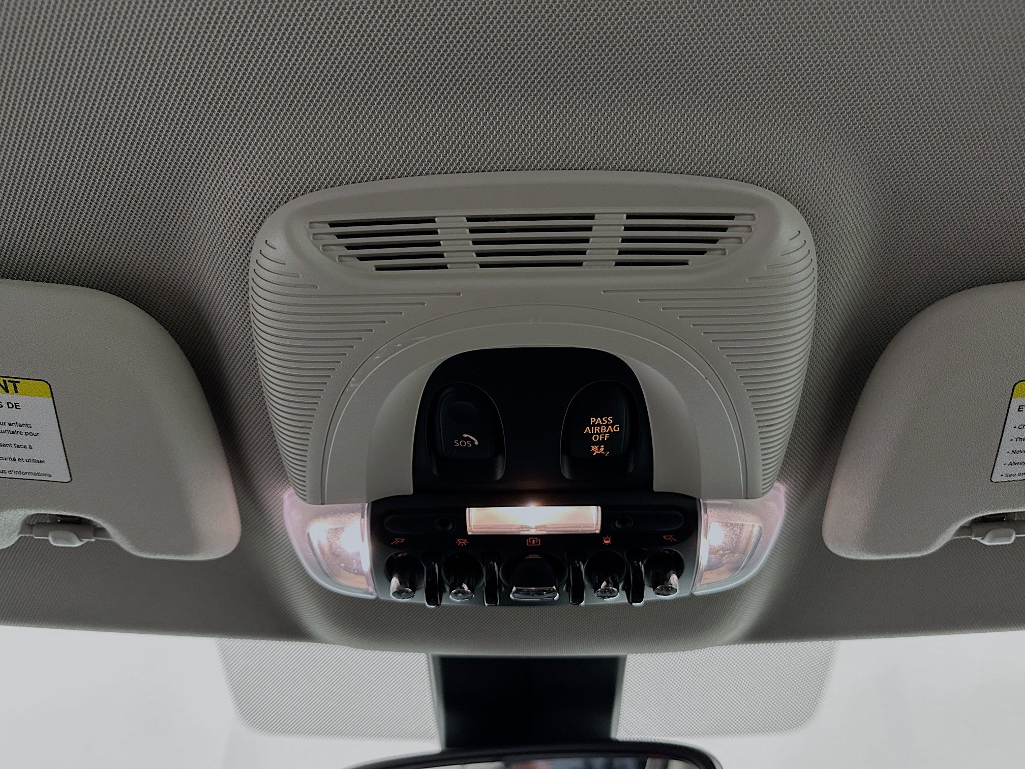 Used 2024 MINI Cooper Countryman S w/ Premium Package image 18