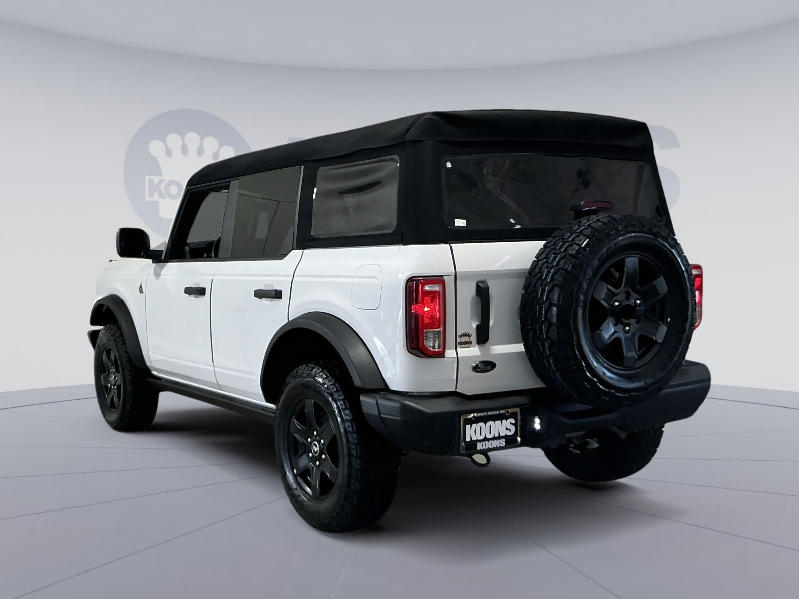 Used 2024 Ford Bronco Black Diamond image 14