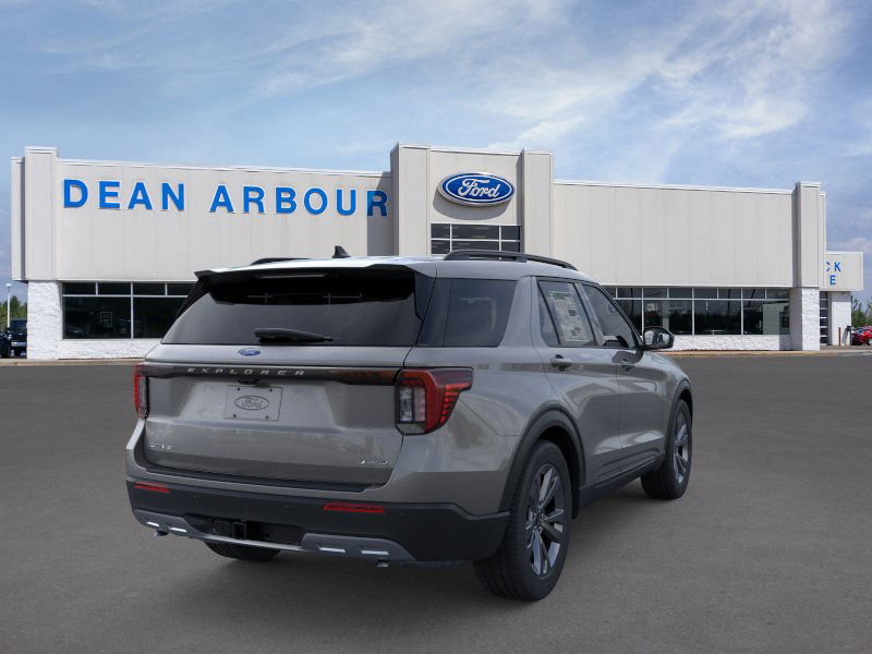 New 2026 Ford Explorer Active AWD/4WD image 8