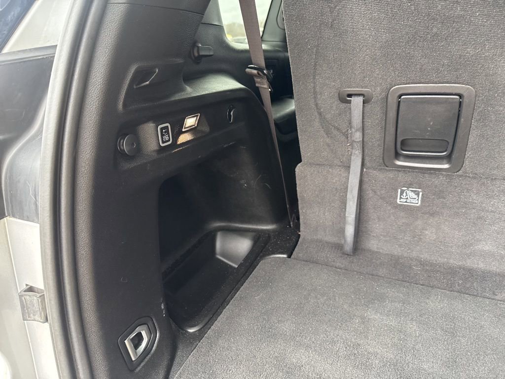 Used 2024 Jeep Grand Cherokee L Altitude image 32