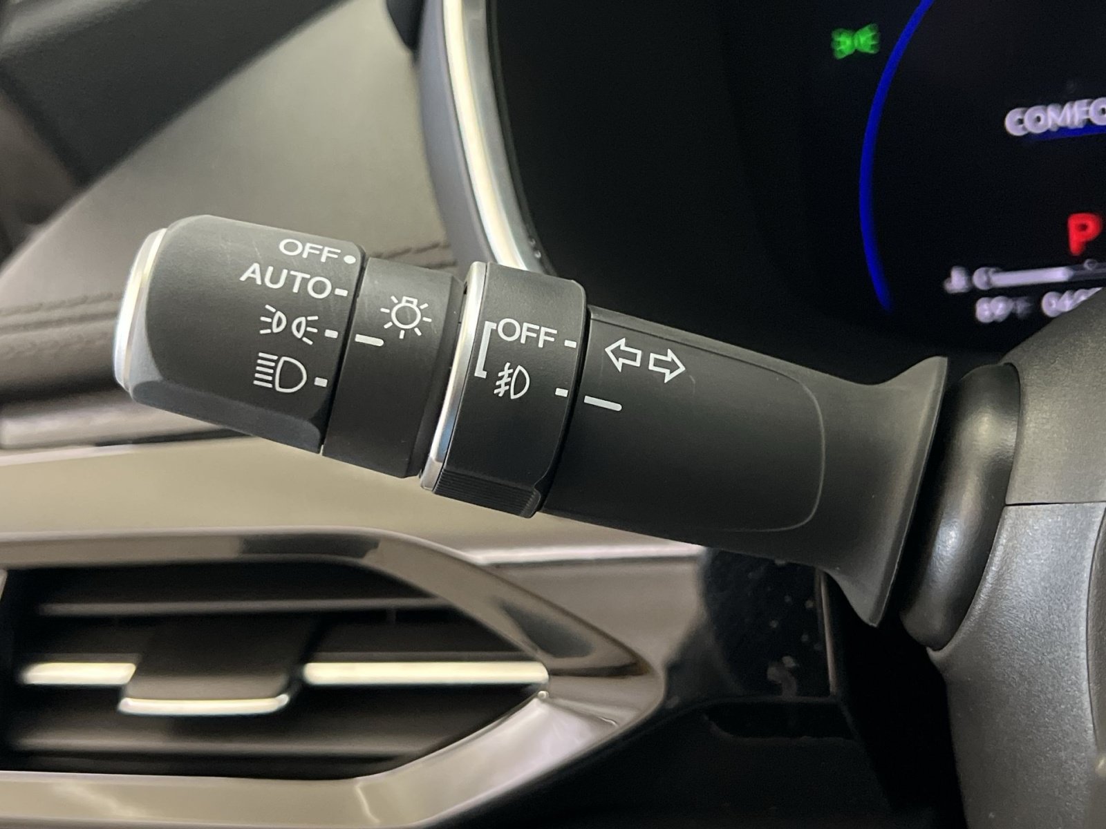 Used 2023 Acura MDX SH-AWD w/ Advance Package image 38